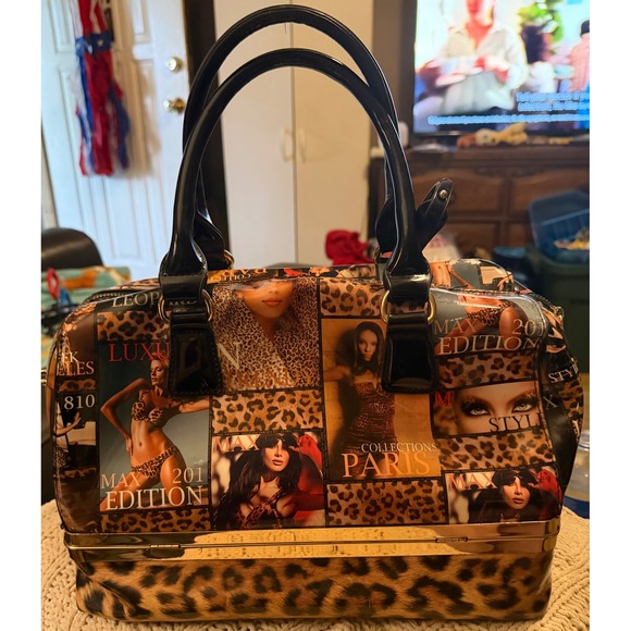 Le Miel Handbags - Le Miel Pasiion Leopard Magazine Print Satchel Bag Gold Frame Bottom Compartment
